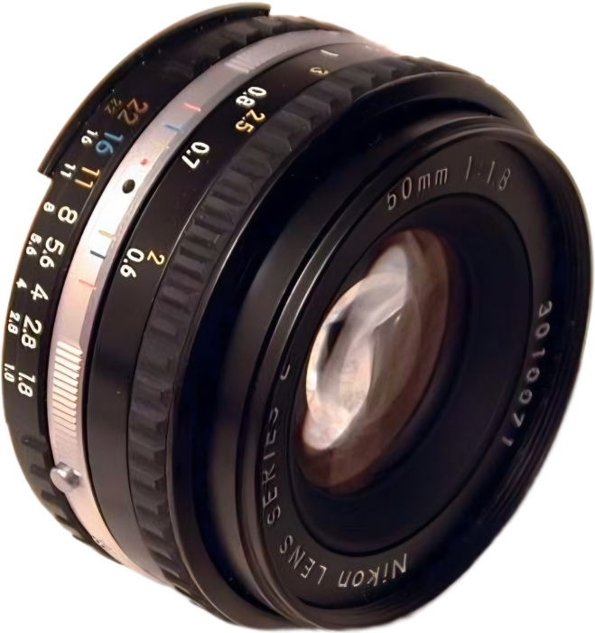 50mmf1.8nikkor-e-chrome.png