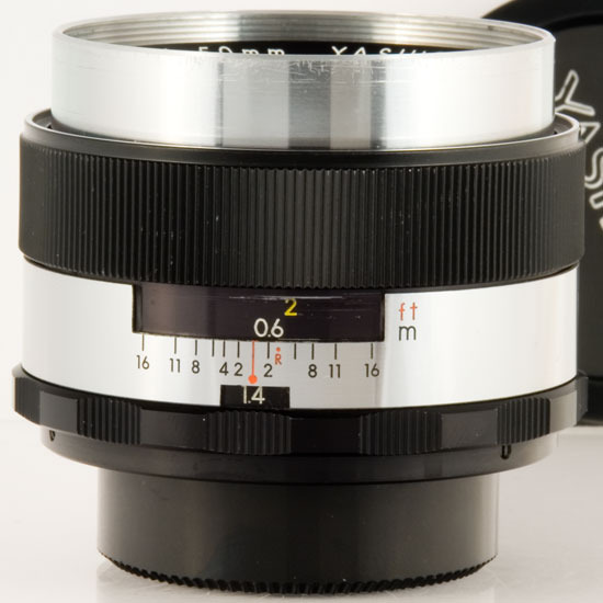Yashica Yashinon-DX 50mm f/1.4 [CLeW]